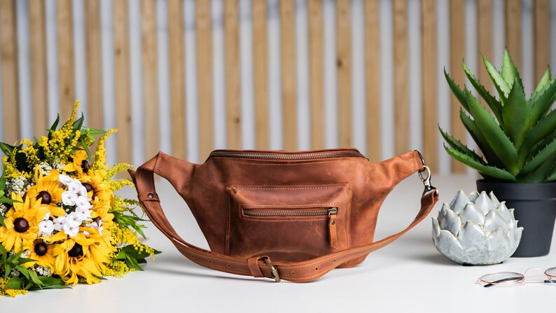 Leather pouch Vegan belt bag